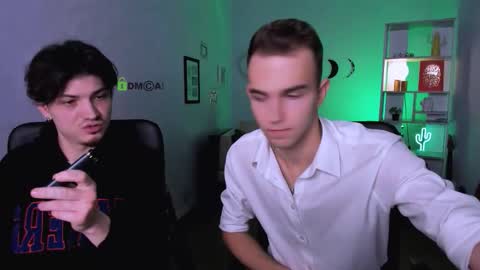 Snapshot of pit_wetty chatting on December 2025 01:15:01 PM Pitt online show from December 2025 01:15:01 PM