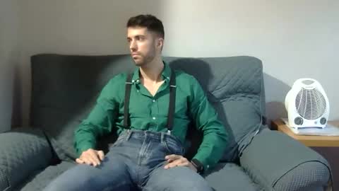 pitruki00 online show from January 2026 11:25:01 AM