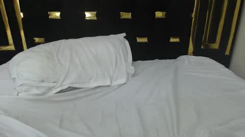 pixietease1 online show from February 2026 06:37:02 PM