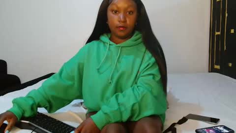 pixietease1 online show from May 2026 03:40:02 PM