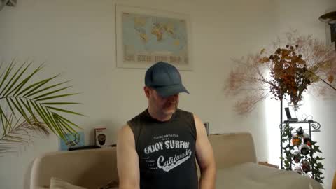 Snapshot of planet_two chatting on April 2026 06:13:02 PM planet_two online show from April 2026 06:13:02 PM