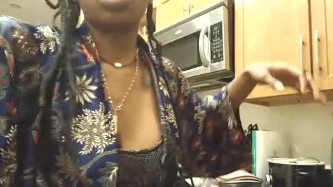 Snapshot of planetvee chatting on September 2025 09:50:01 PM Planetvee online show from September 2025 09:50:01 PM