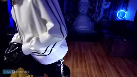 Snapshot of plasticme chatting on February 2026 09:27:02 PM plasticme online show from February 2026 09:27:02 PM