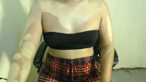 play_wiith_me online show from September 2025 05:04:02 PM