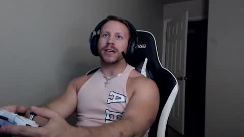 Player online show from October 2025 11:27:02 PM