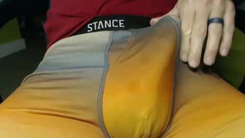 playful_hon online show from April 2026 11:19:02 AM