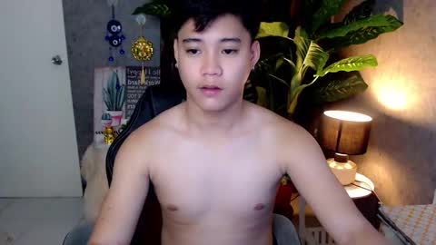 Snapshot of playful_kenzo chatting on January 2025 05:56:01 PM Kenzo online show from January 2025 05:56:01 PM