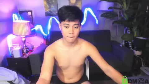 Snapshot of playful_kenzo chatting on September 2025 12:27:02 AM Kenzo online show from September 2025 12:27:02 AM