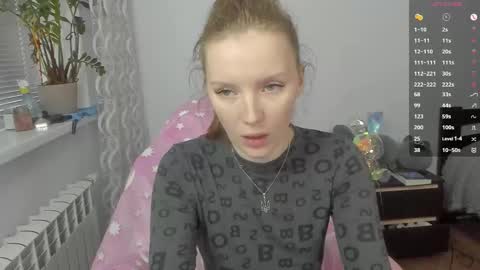 Snapshot of playful_mary chatting on October 2025 09:46:02 AM Masha online show from October 2025 09:46:02 AM