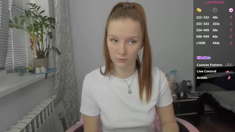 Snapshot of playful_mary chatting on November 2025 10:49:01 AM Masha online show from November 2025 10:49:01 AM