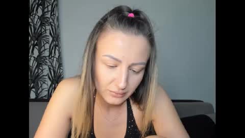 Snapshot of playfulaudrey chatting on March 2025 11:09:02 PM PlayfulAudrey online show from March 2025 11:09:02 PM