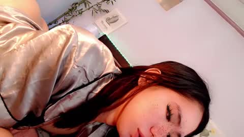 Snapshot of playfulcock69_kate chatting on March 2025 12:44:01 AM kate online show from March 2025 12:44:01 AM