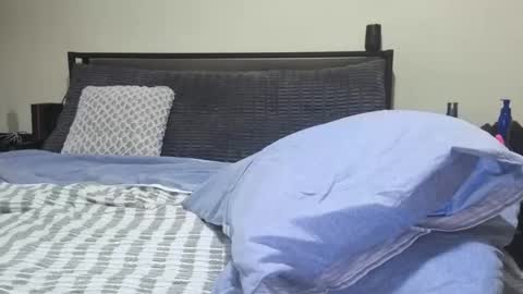 playfulcurvymilf online show from November 2025 02:28:01 PM