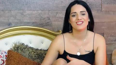 Snapshot of playfulsamy chatting on December 2024 08:11:01 AM PlayfulSamy online show from December 2024 08:11:01 AM