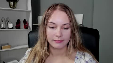 Valeria online show from December 2025 09:57:01 PM