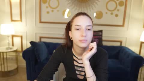 Lana online show from November 2025 11:10:02 AM