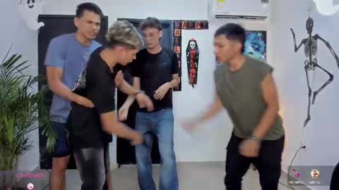 Snapshot of playhardsex chatting on October 2025 11:15:01 PM online show from October 2025 11:15:01 PM