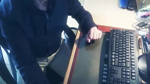 littlenounours online show from February 2026 10:49:02 AM