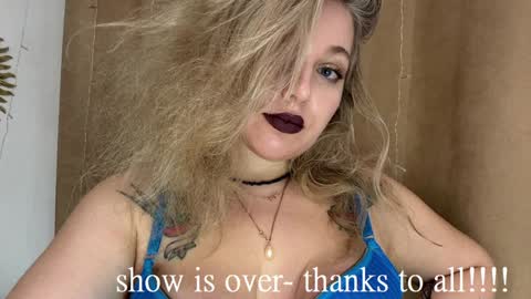 Snapshot of playwithkatty chatting on December 2024 01:09:01 PM i am Kat online show from December 2024 01:09:01 PM
