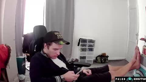 plkrisztian online show from February 2026 06:26:02 PM