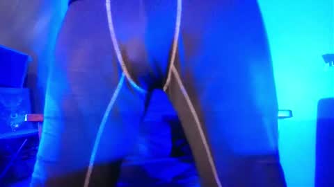 StraightPlush online show from February 2026 11:30:02 PM