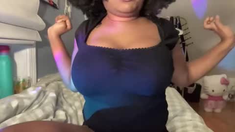 Snapshot of plushicore chatting on October 2025 02:15:01 AM stariette online show from October 2025 02:15:01 AM