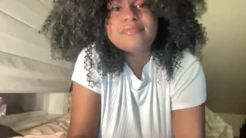 stariette online show from June 2026 01:48:01 AM