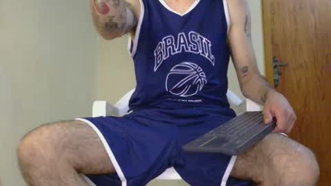 Snapshot of po3t3r0 chatting on December 2025 12:16:01 AM juan online show from December 2025 12:16:01 AM