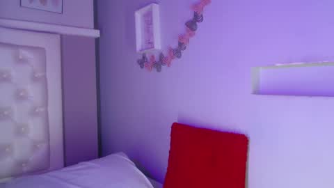 Pocahontas online show from September 2025 01:12:01 PM