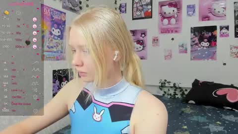 Snapshot of pocet_barbie chatting on February 2025 03:30:02 AM Mary online show from February 2025 03:30:02 AM