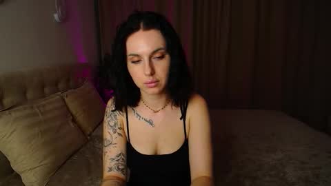 poison_inyour_mind online show from October 2025 04:39:02 PM