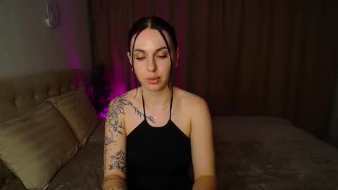 poison_inyour_mind online show from November 2025 09:58:01 PM