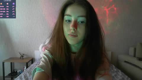 Snapshot of poisonddss chatting on September 2025 12:59:01 AM Lina 3 online show from September 2025 12:59:01 AM