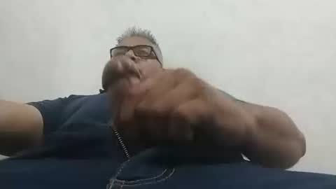 poli online show from December 2024 10:16:02 PM