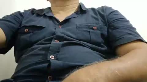 poli online show from October 2025 01:56:01 AM