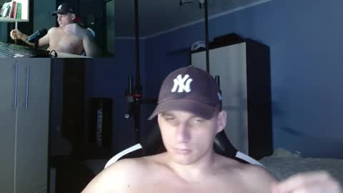 Snapshot of poliglotjoe chatting on October 2025 11:41:02 AM Poliglot online show from October 2025 11:41:02 AM