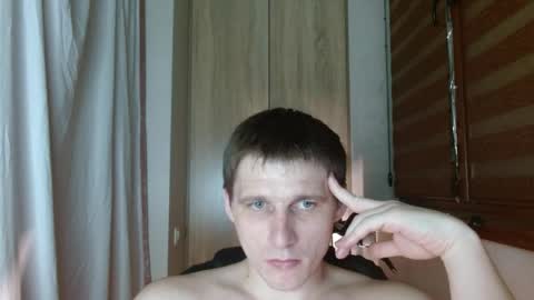 Poliglotjoe2 online show from June 2026 06:36:02 PM
