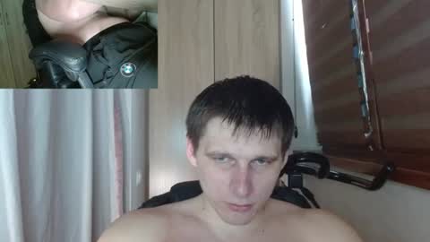 Poliglotjoe2 online show from June 2026 11:30:02 AM