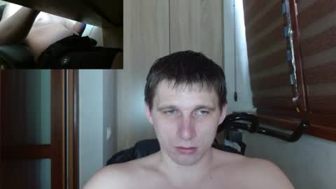 Poliglotjoe2 online show from June 2026 01:43:02 PM