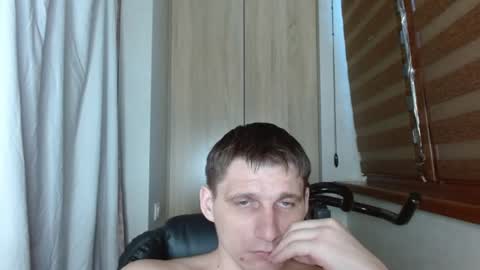 Poliglotjoe2 online show from June 2026 04:17:01 AM