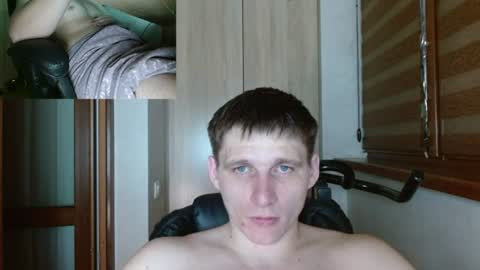 Poliglotjoe2 online show from June 2026 09:29:01 PM