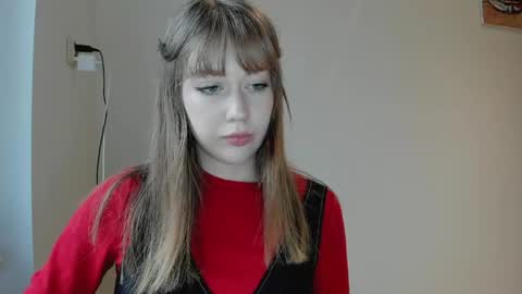 Snapshot of polihoney chatting on April 2026 04:28:02 PM Polina online show from April 2026 04:28:02 PM