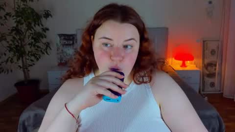 Polina online show from June 2026 09:35:01 PM