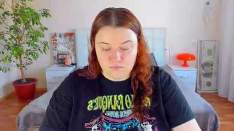 Polina online show from June 2026 02:16:02 PM