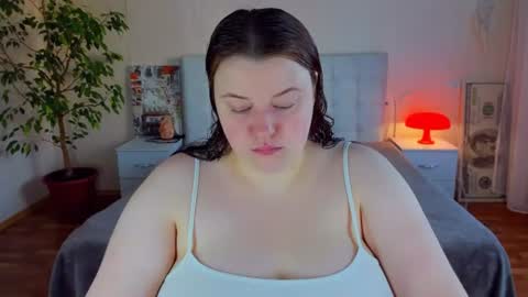 Polina online show from June 2026 04:00:02 PM