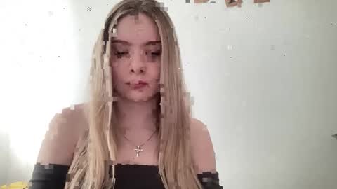 polishangel222 online show from March 2026 10:23:02 AM