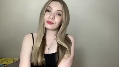 polishangel222 online show from May 2026 06:58:01 PM