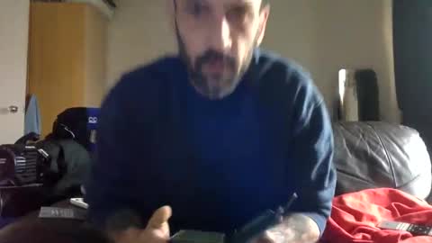Snapshot of polla101 chatting on February 2025 11:17:02 AM aquiles online show from February 2025 11:17:02 AM