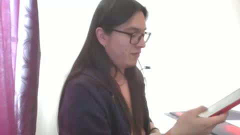 Diego online show from February 2025 07:08:02 PM