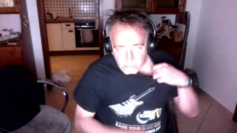 Pollux online show from March 2026 07:46:02 PM